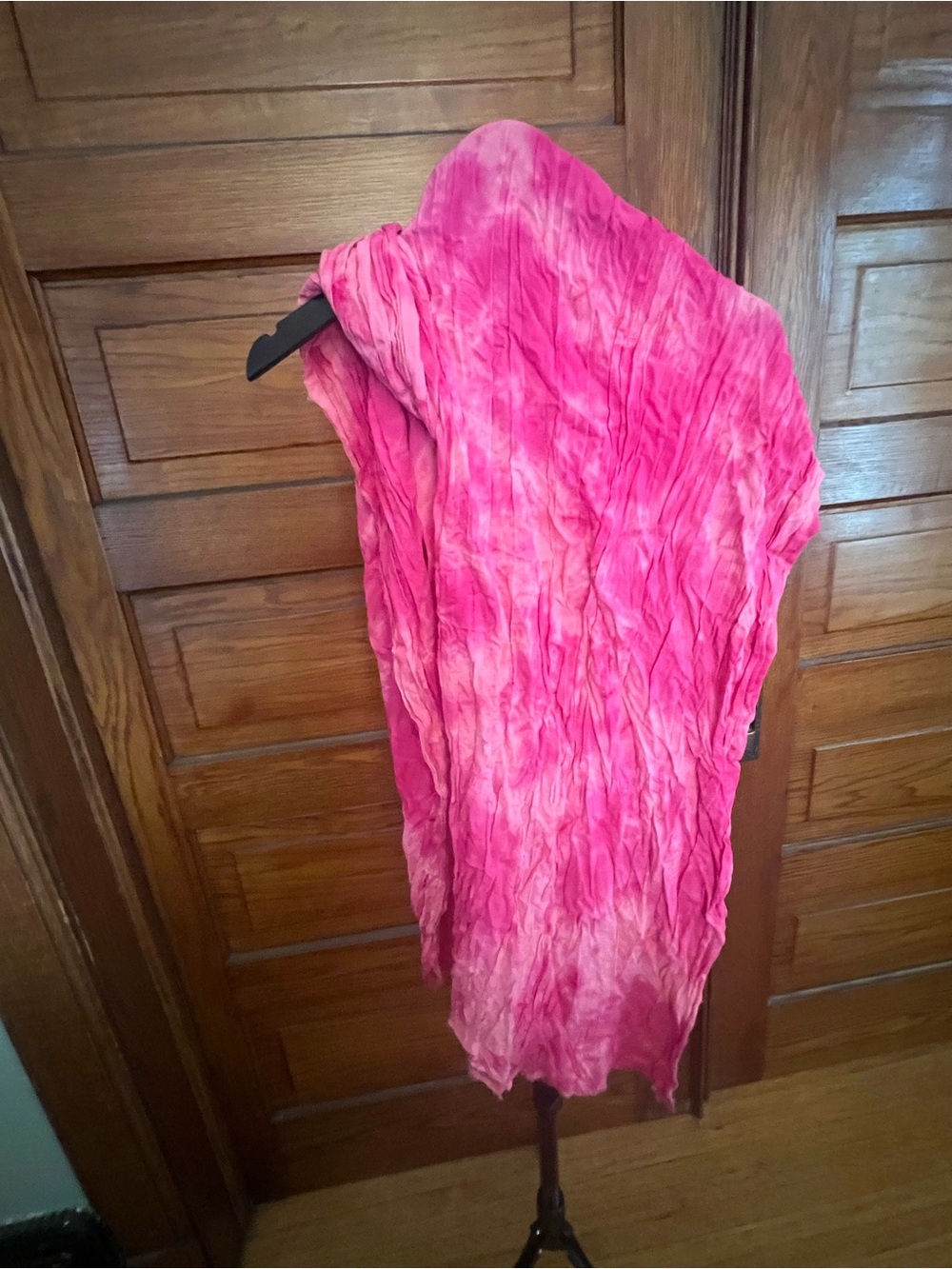 Women’s Crinkle Tie-Dye Pink Scarf Shawl
